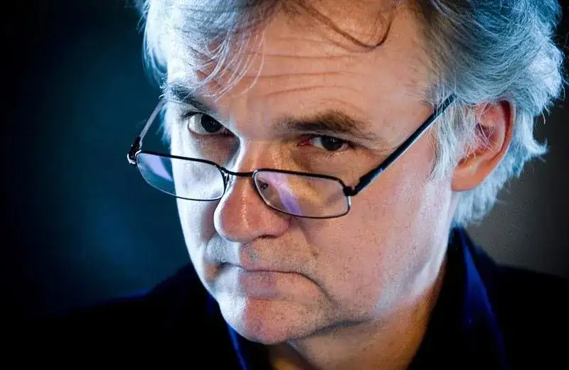 Pilch w sensie ścisłym: prawda o życiu pisarza, której nie znaliśmy