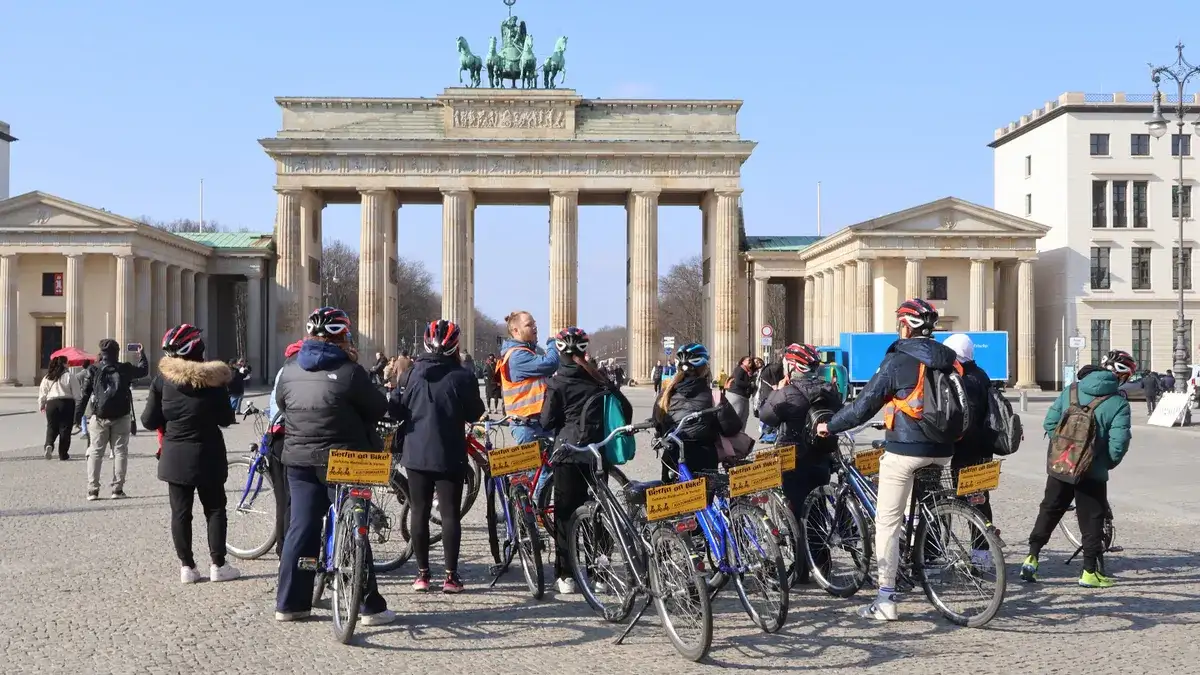 Nieodkryte Szlaki Bawarii: Przewodnik Górski