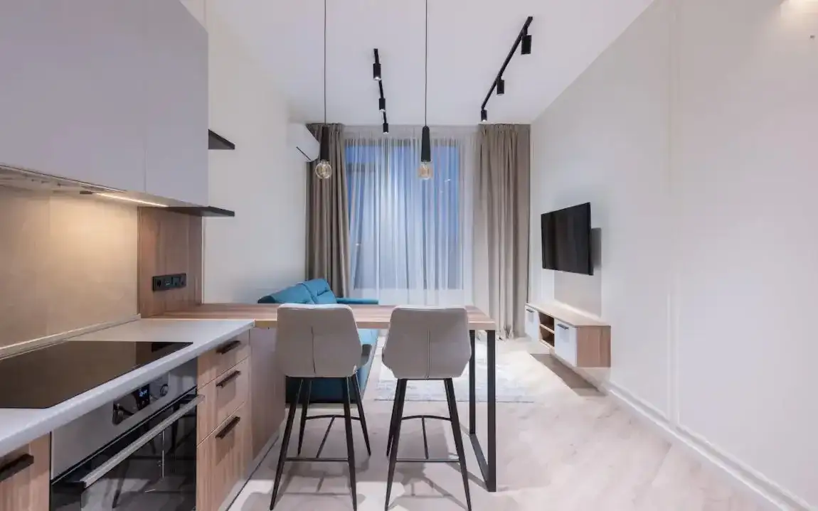 Klimatyzator czy klimator? Poznaj kluczowe różnice i wybierz