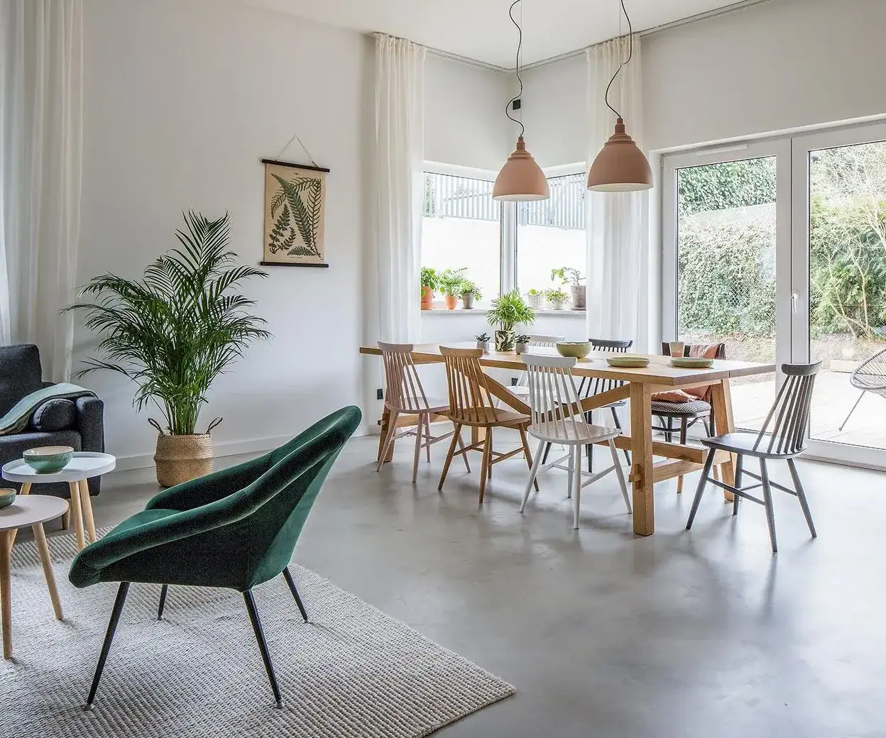 Jakie firanki do salonu z kuchnią - idealne rozwiązania dla Twojego wnętrza