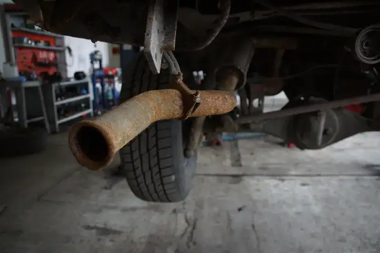 Ile kosztuje spawanie wydechu? Zaskakujące ceny i czynniki wpływające