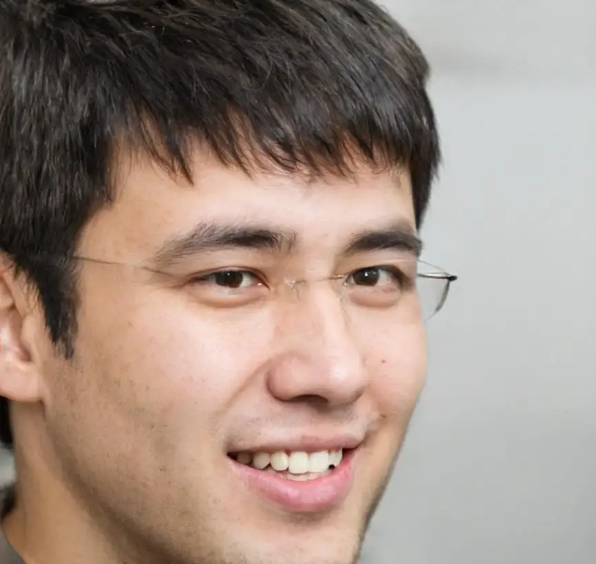 Autor Piotr Tkacz