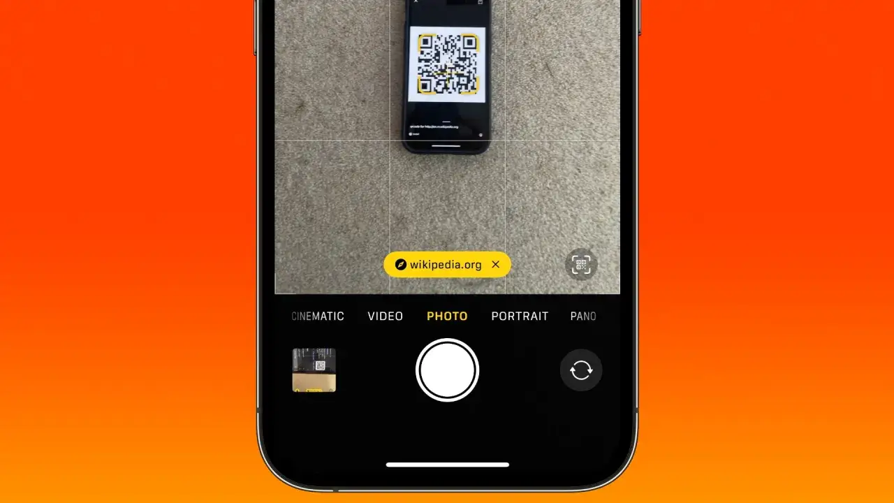 iPhone 6-kamera visar hur man scannar QR-kod till wikipedia.org.