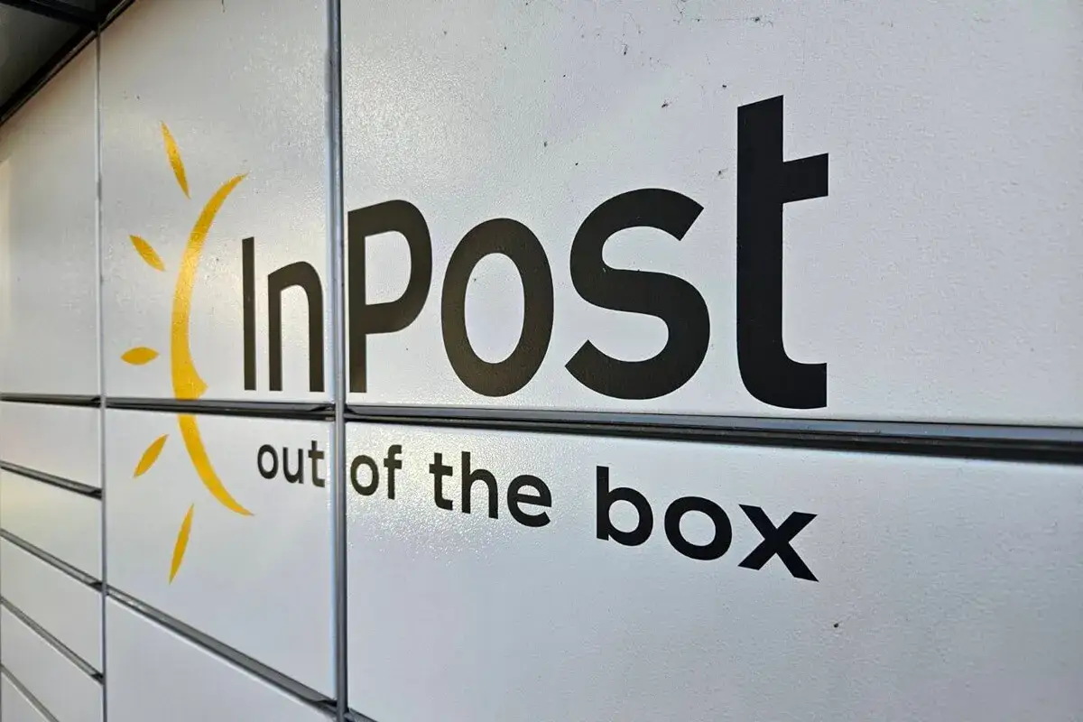 InPost Paczkomaty. Czy InPost pracuje 3 maja? Tak, zawsze gotowi do obsługi Twoich paczek.
