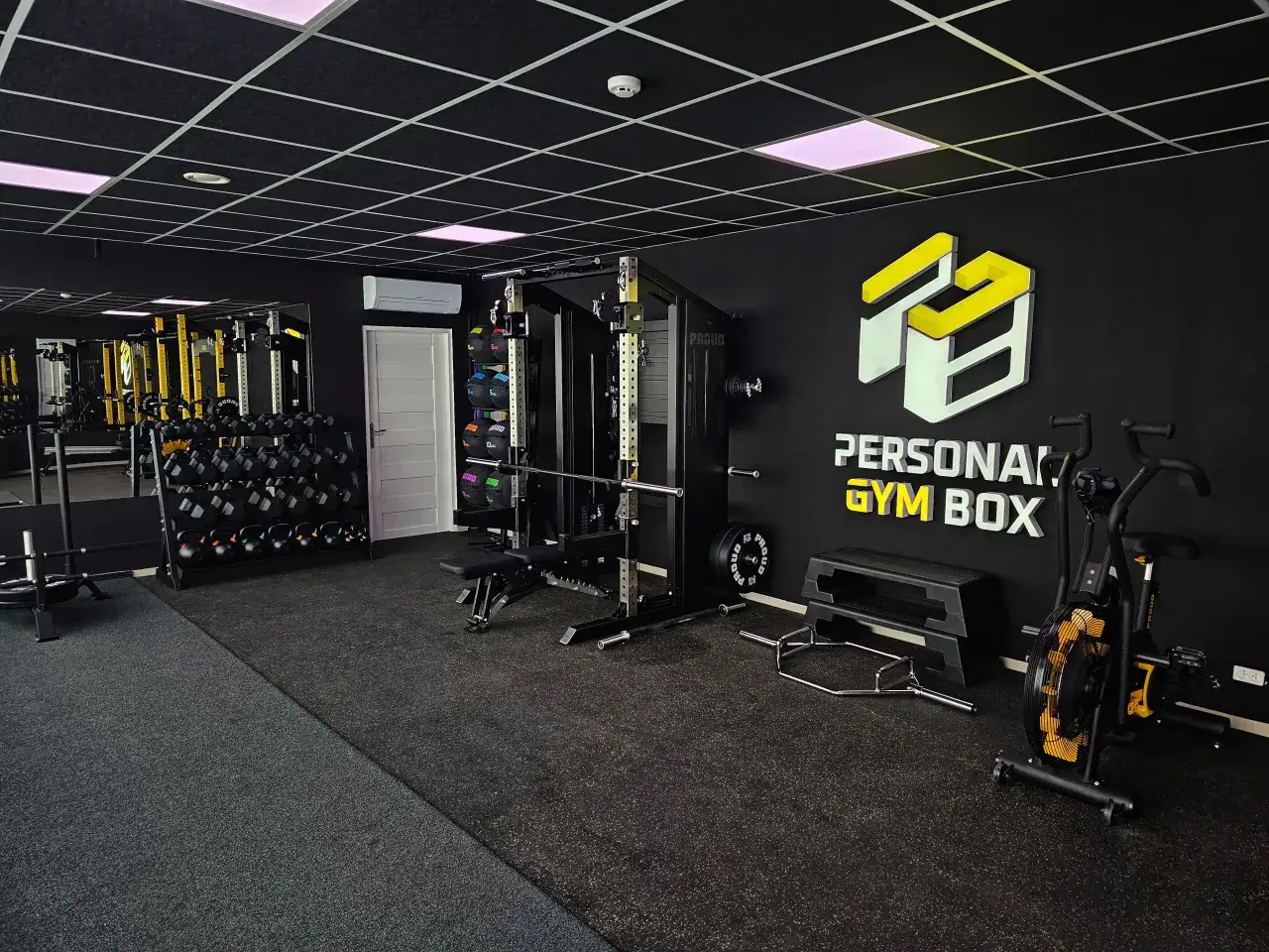wnętrze boxu crossfit krak&oacute;w