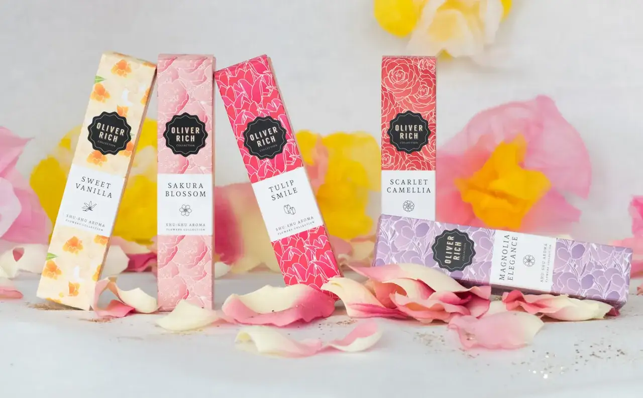Floral packaging design trends 2024: Oliver Rich collection features Sweet Vanilla, Sakura Blossom, Tulip Smile, Scarlet Camellia, and Magnolia Elegance scents.
