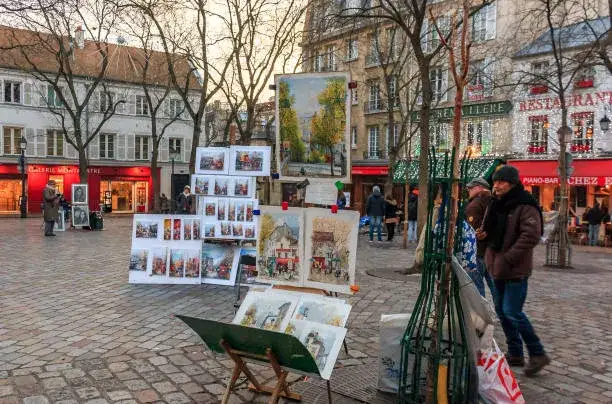 Montmartre artyści na Place du Tertre