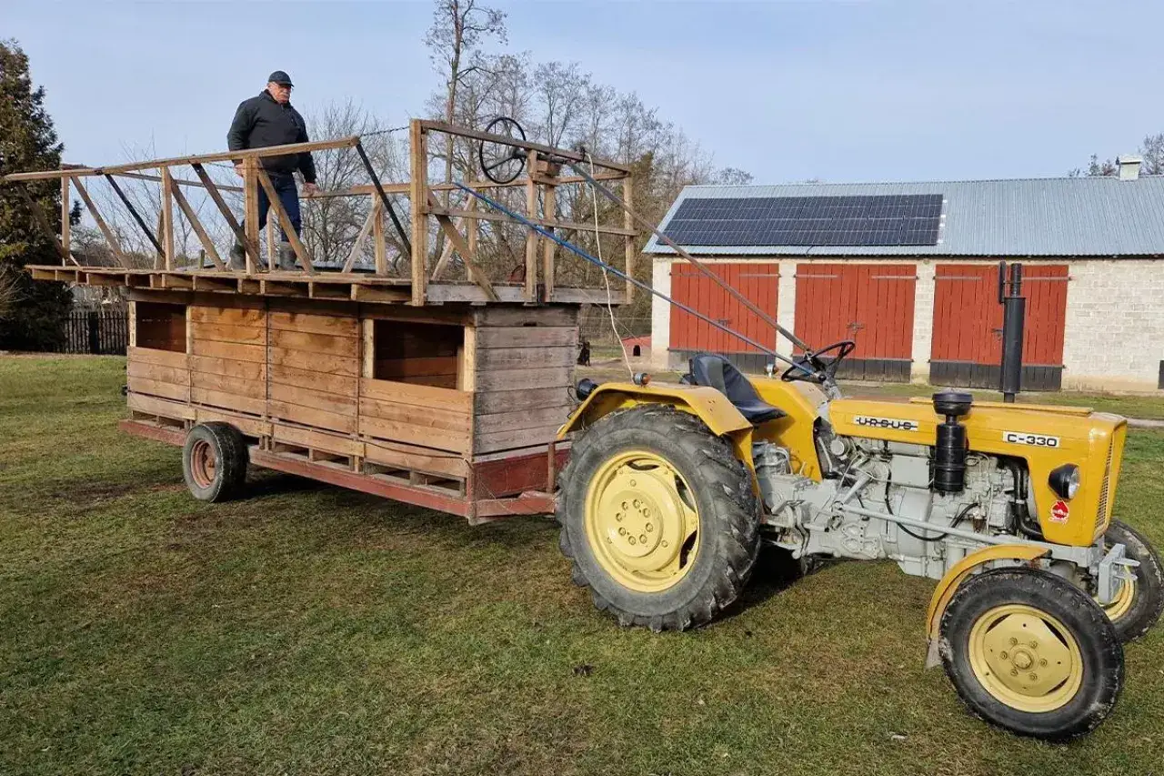 Ursus C-330 w pracy