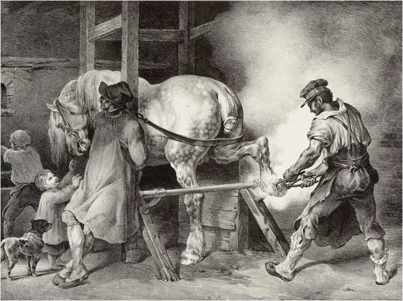 Un maréchal-ferrant travaille sur le sabot d'un cheval, montrant à quoi sert de ferrer un cheval pour le protéger. Un enfant et un chien observent.