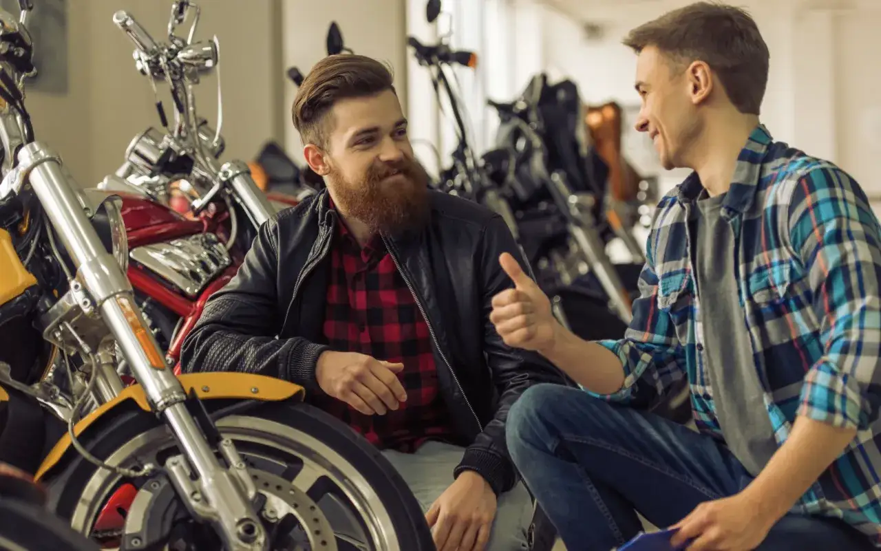 oględziny motocykli wystawionych na sprzedaż