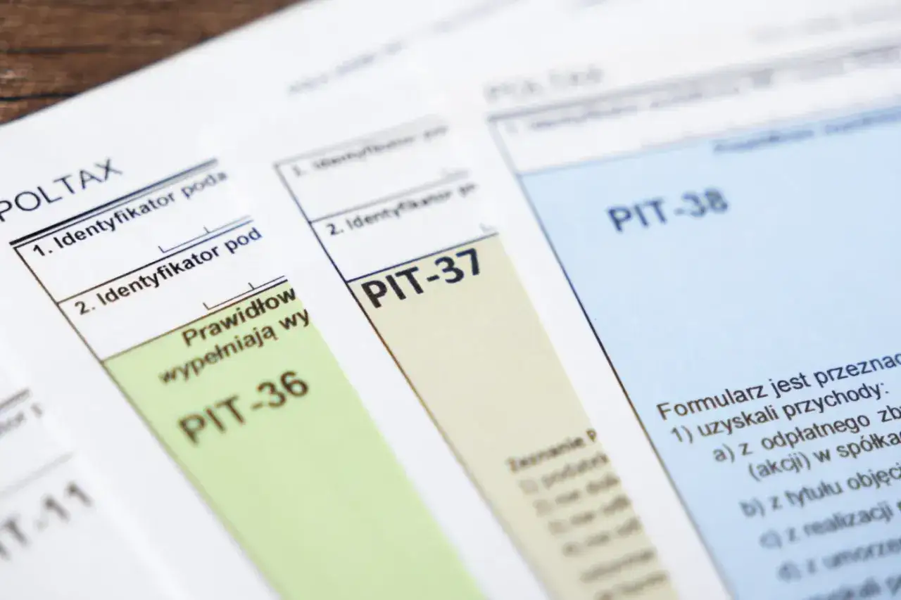 Formularze PIT-36, PIT-37, PIT-38. Planowanie przyszłości, by cieszyć się emeryturą bez podatku.