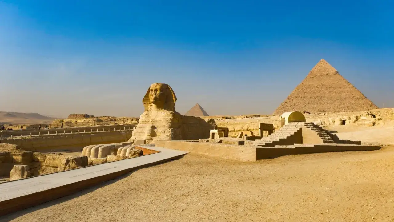 La Sfinge e le piramidi di Giza, un'idea di cosa vedere al Cairo in 2 giorni.