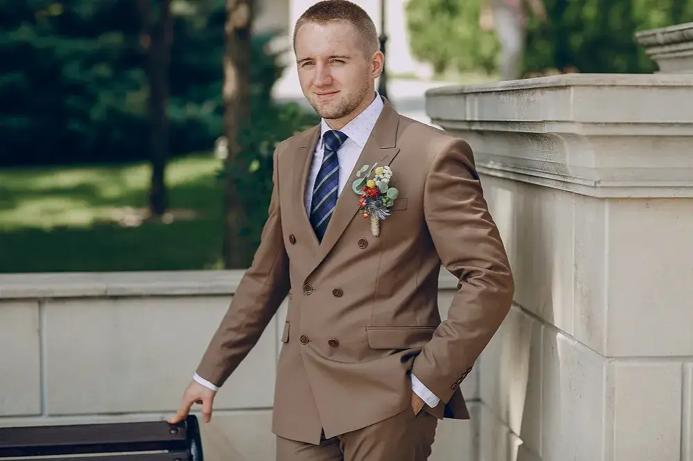 garnitury ślubne 2025 trendy