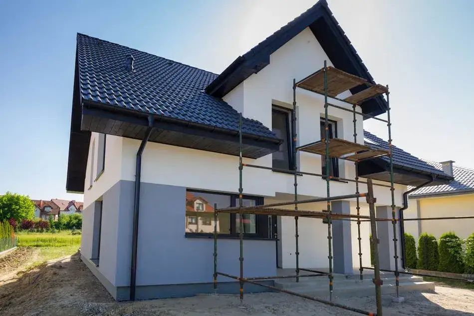 elewacja pomalowana farbą silikonową