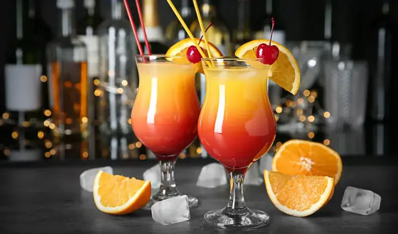 Auswahl von klassischen alkoholfreien Cocktails wie Virgin Mojito, Ipanema, Safe Sex on the Beach