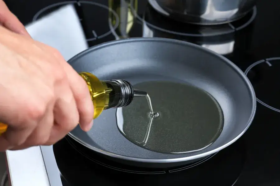 smażenie na oliwie z oliwek punkt dymienia