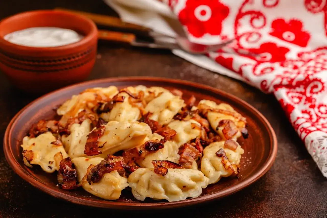 Tradycyjne polskie pierogi w Krakowie