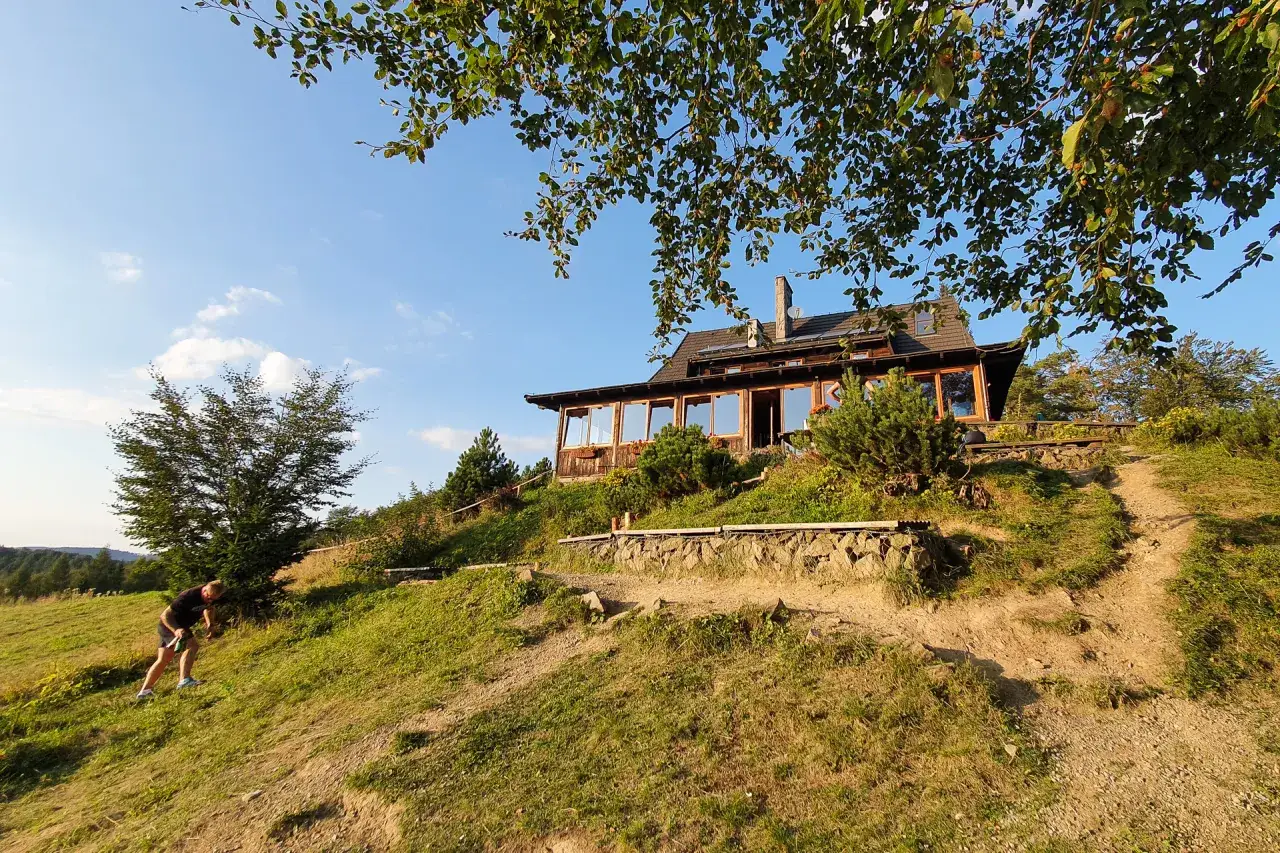 Szlaki turystyczne do Bacówki nad Wierchomlą mapa