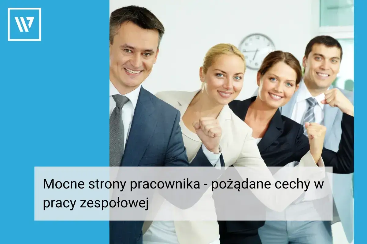 Uśmiechnięci pracownicy w garniturach, pokazujący swoje mocne strony w pracy zespołowej.