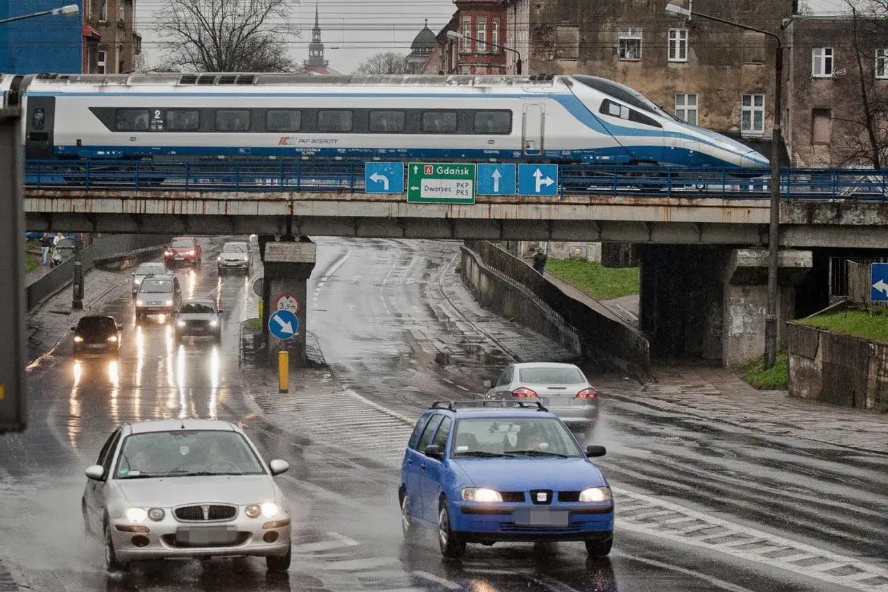 Pendolino na dworcu Słupsk