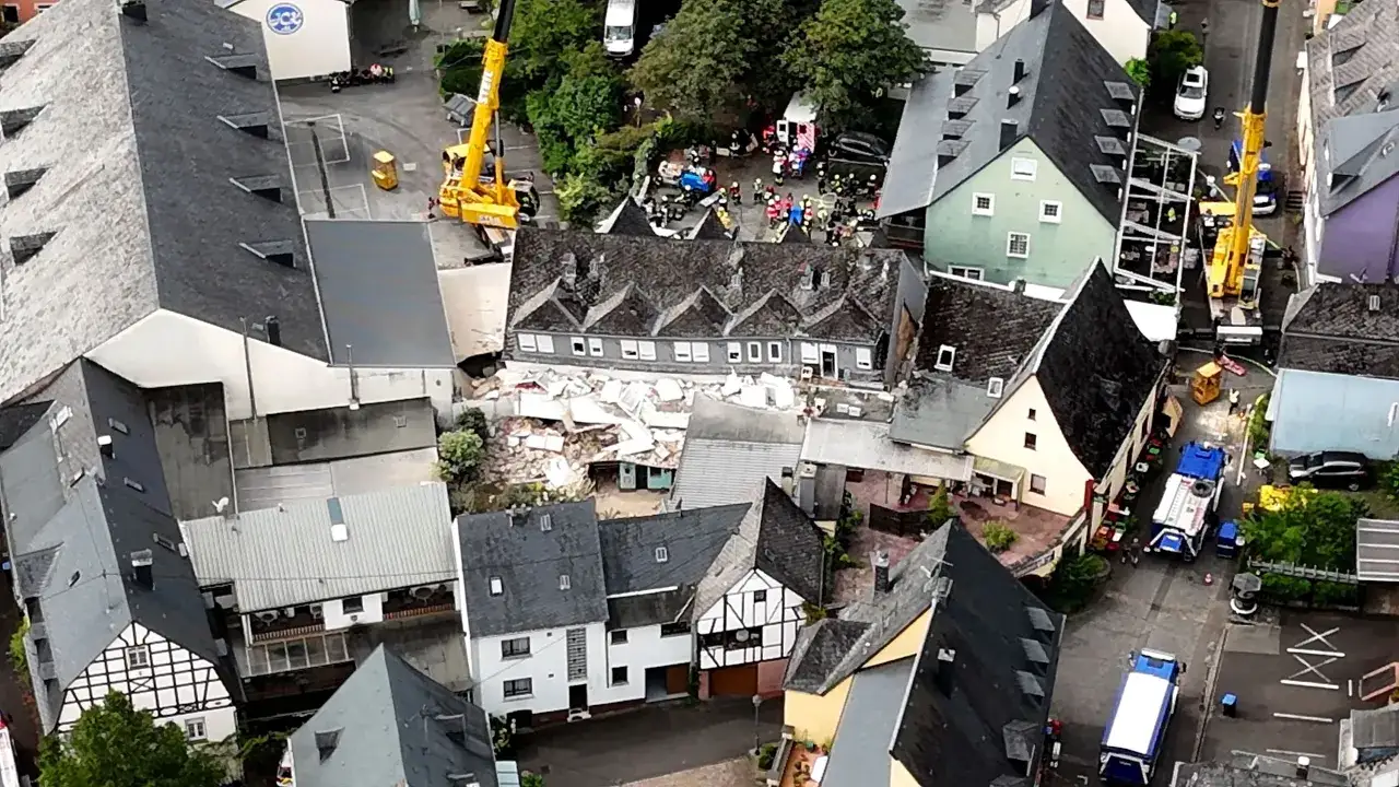 Hotel Reichsschenke Kr&ouml;v Einsturz Tr&uuml;mmer