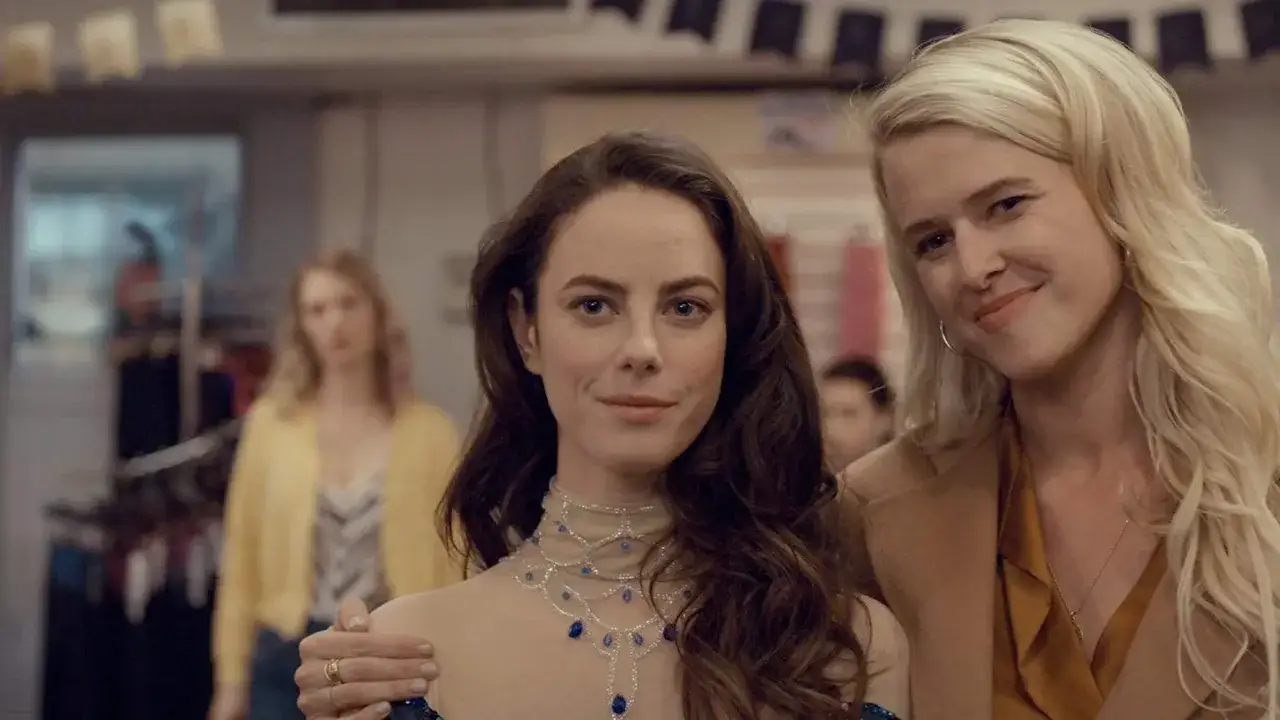 Kaya Scodelario i obsada