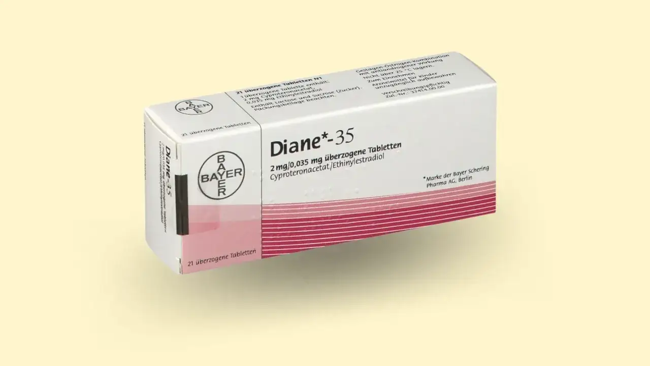 Opakowanie leku Diane-35, zawierające 21 tabletek. Jest to preparat hormonalny, który może być stosowany w leczeniu schorzeń związanych z nadmiarem androgenów, jak np. trądzik.