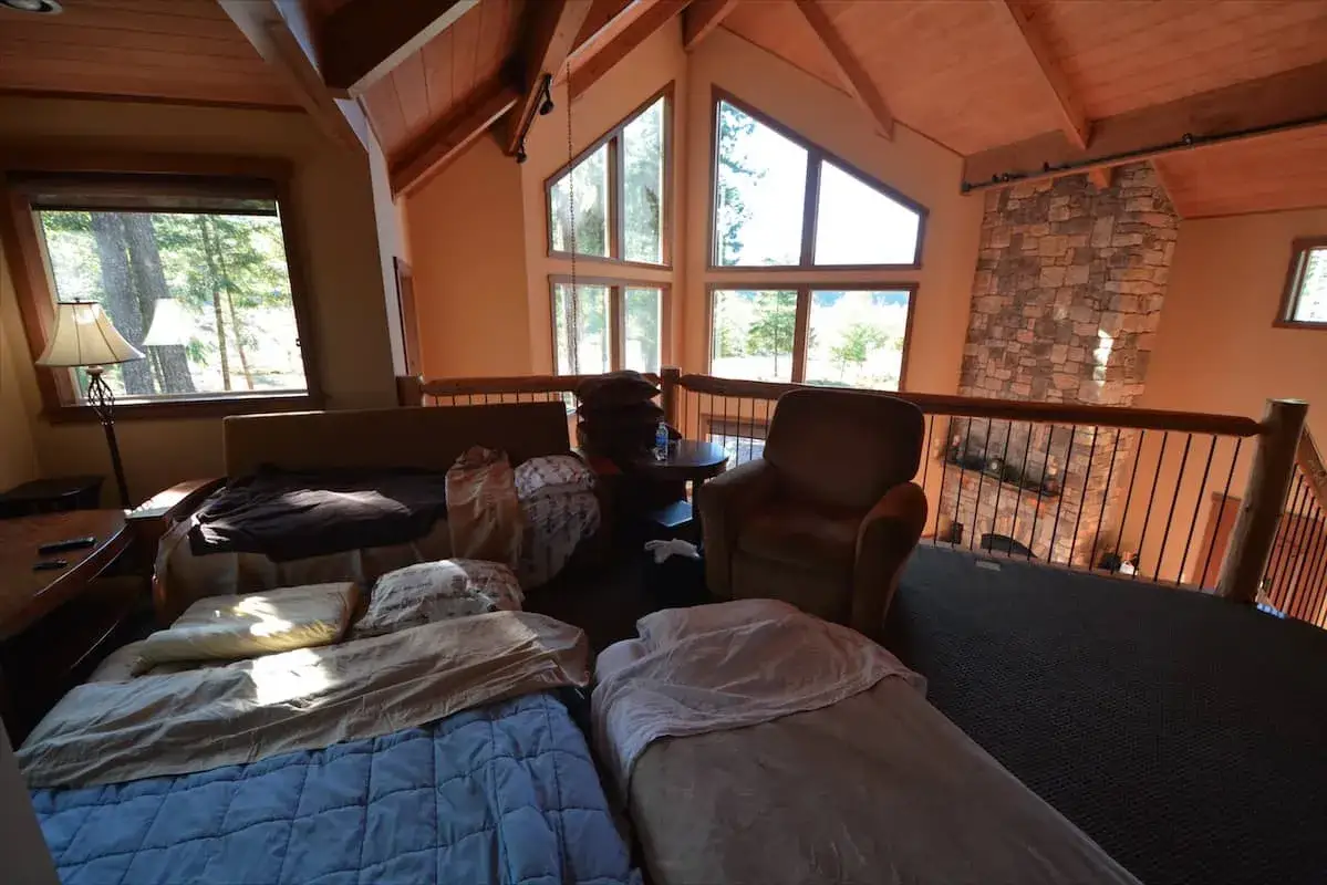 alternatywne noclegi, hostel agroturystyka couchsurfing
