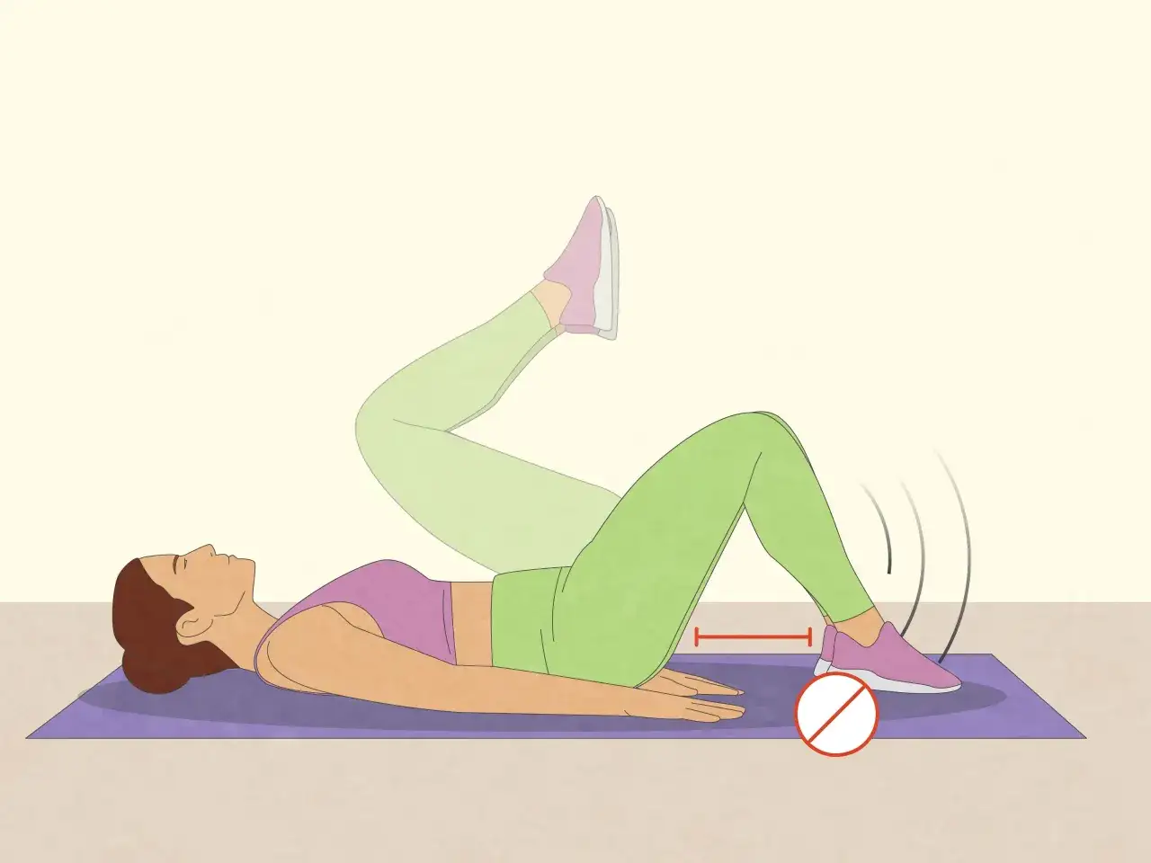 Femme effectuant un crunch inversé, soulevant ses jambes pliées. Attention à ne pas toucher le sol avec les pieds.