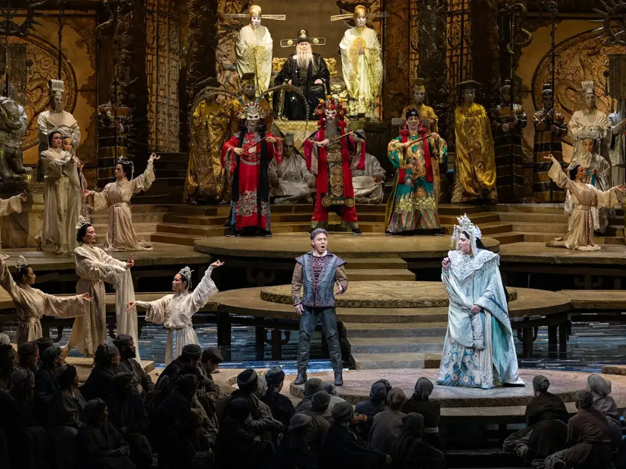Scena z opery Puccini'ego 