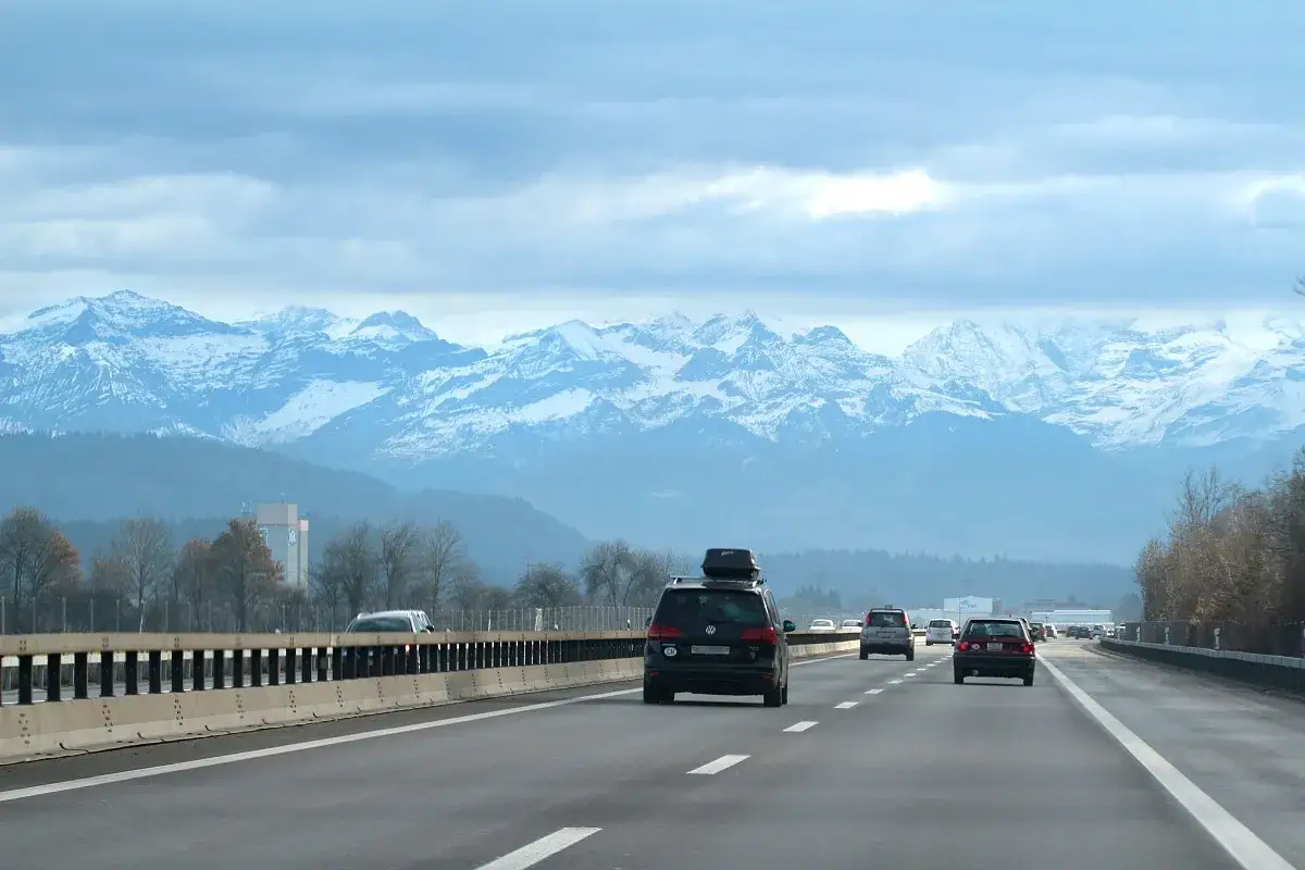 Alpy szwajcarskie autostrada