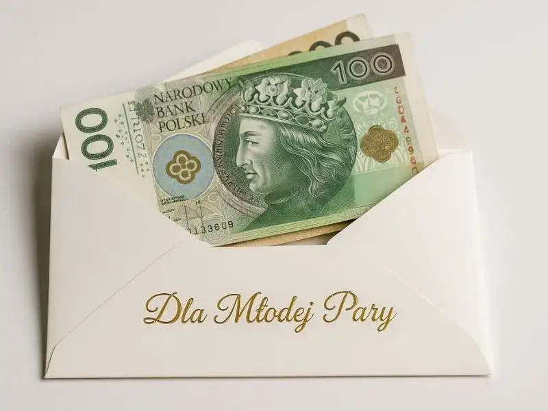 czynniki wpływające na prezent ślubny got&oacute;wka