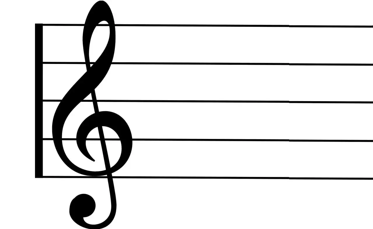Spartito musicale con chiave di violino, pronta per accogliere note e melodie.