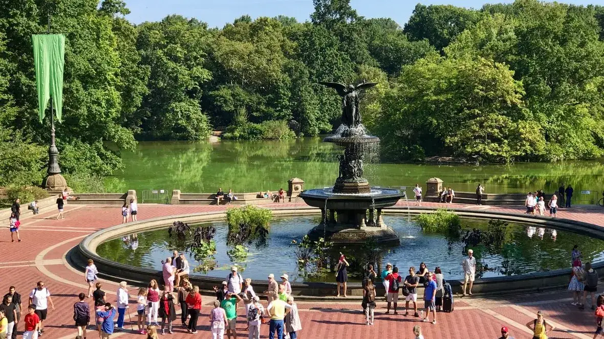 Central Park atrakcje mapa lub kolaż głównych atrakcji