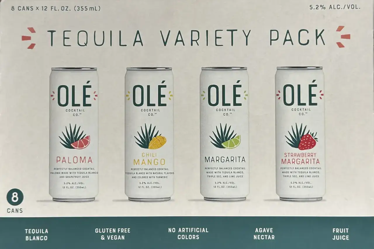 Zestaw czterech drinków z tequilą: Paloma, Chili Mango, Margarita i Strawberry Margarita. Idealne na letnie wieczory.