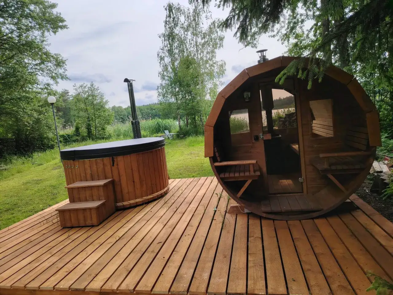 Luksusowy domek SPA Mazury z balią i widokiem na jezioro