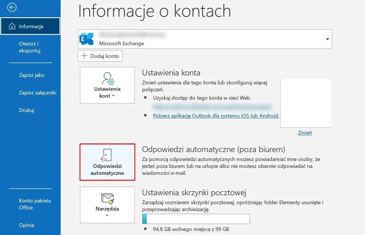 Ustawienia konta Outlook: włącz autoresponder, aby informować o nieobecności.