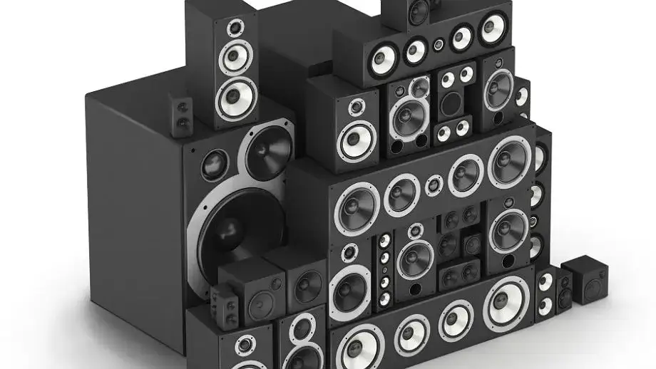 różne typy kolumn głośnikowych hi-fi