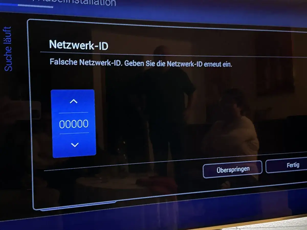 Błąd sieciowej ID podczas instalacji kanałów w telewizorze Philips. Wpisz poprawną ID.