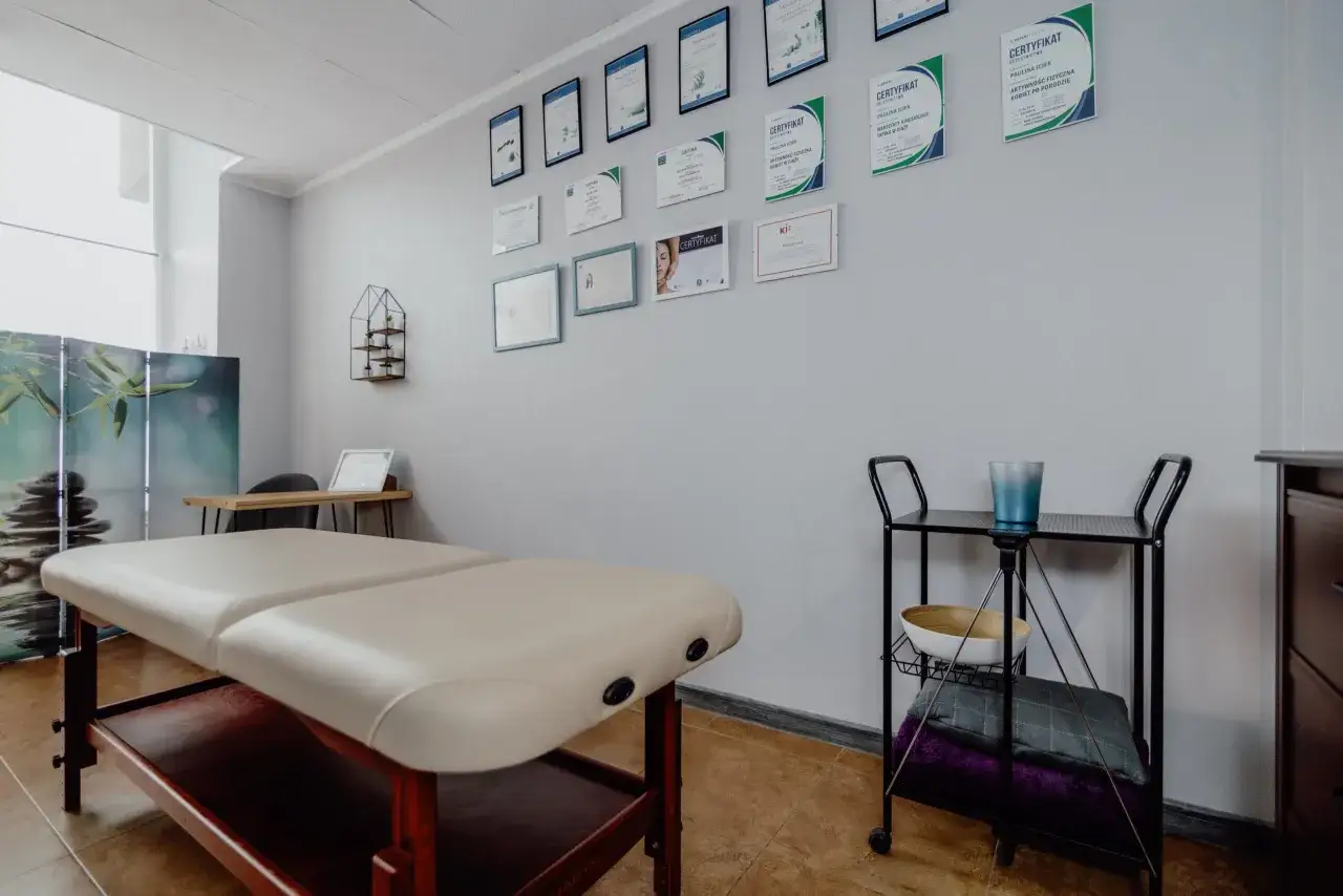 gabinet masażu spa fizjoterapia porównanie