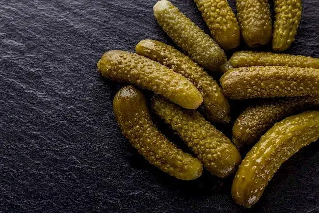 tabela kaloryczności ogórków kiszonych