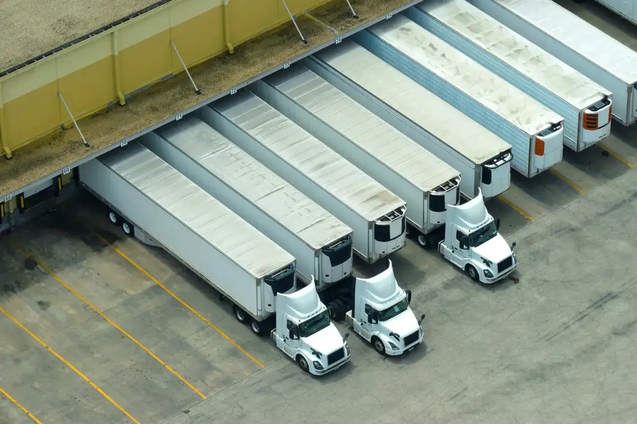Koszty transportu mebli Polska cennik