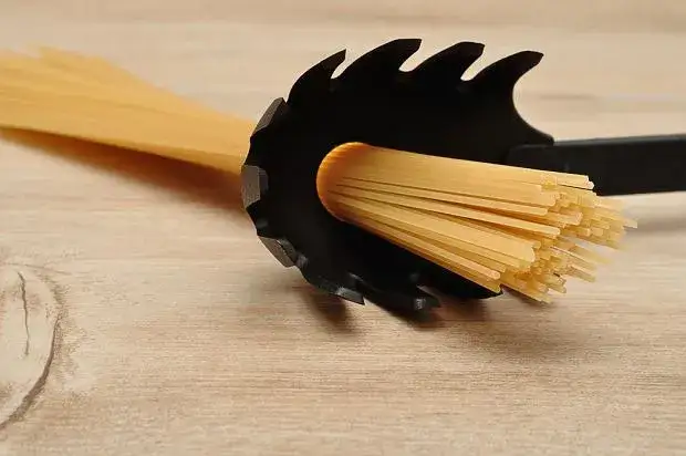 domowe sposoby odmierzania makaronu spaghetti