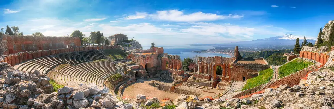 Sycylia wschodnie wybrzeże Taormina Etna