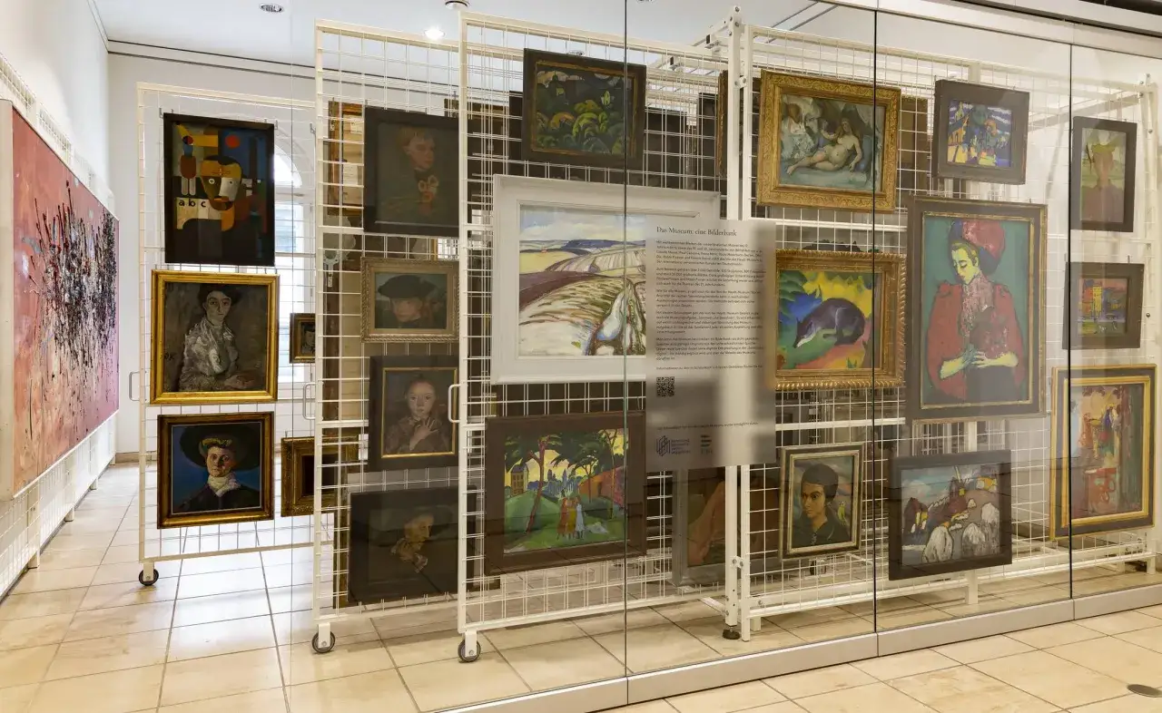Gemäldeausstellung im Von der Heydt Museum, Wuppertal, mit Porträts und Landschaftsbildern.