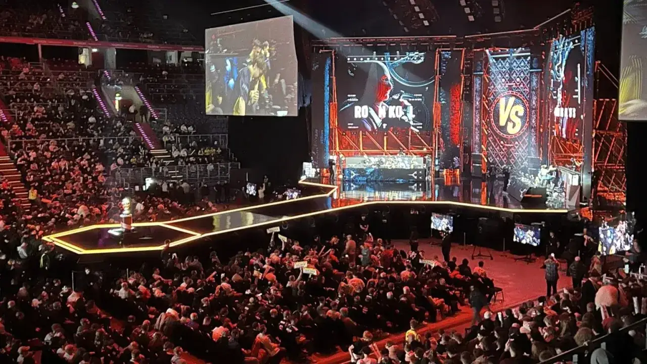 TAURON Arena Krak&oacute;w esports crowd
