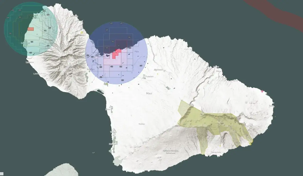 Map showing Hawaii drone laws, with colored zones indicating altitude restrictions around airports and populated areas on Maui.
