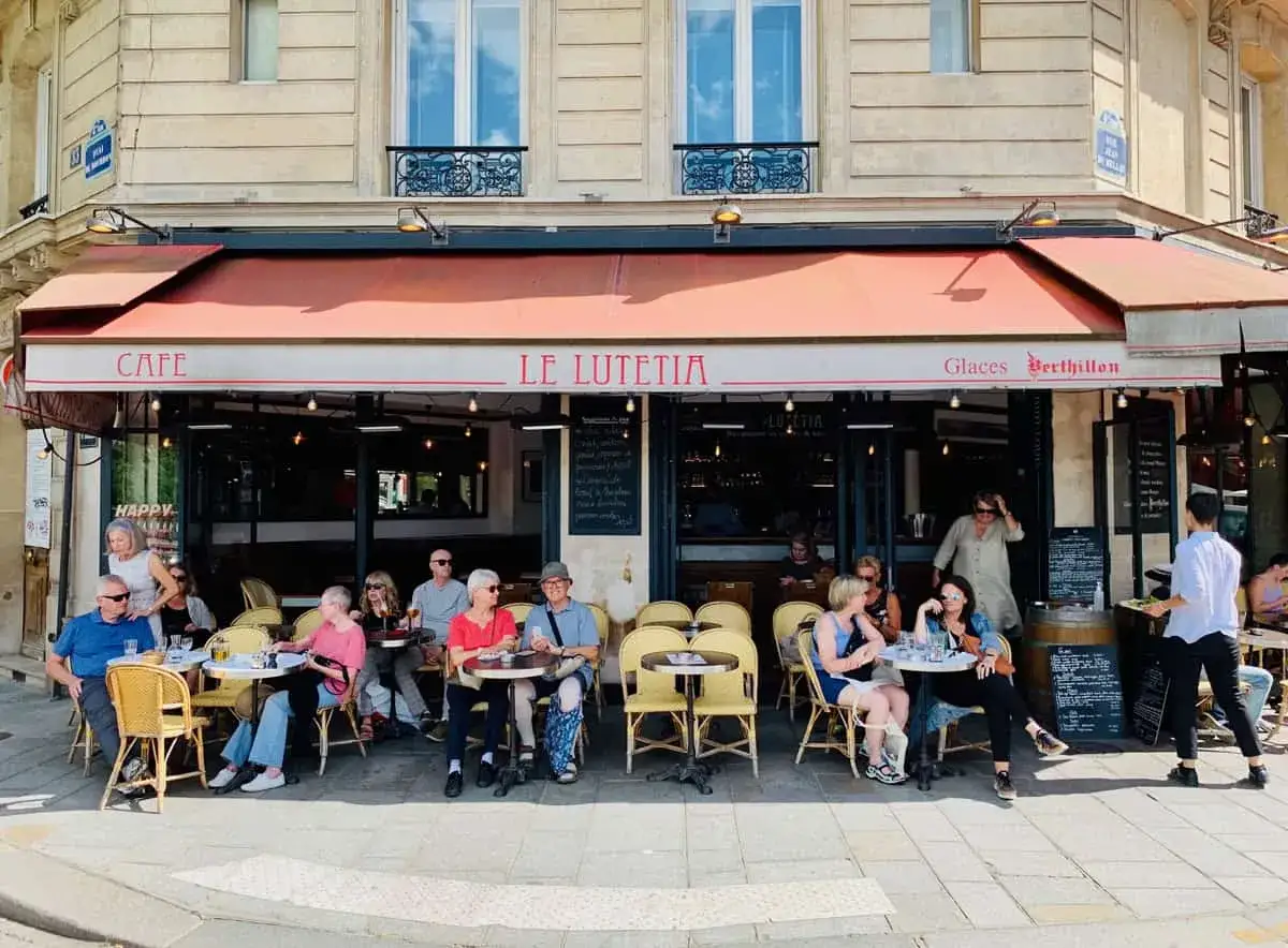 Un caffè parigino,