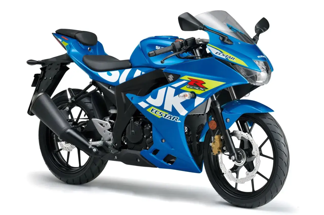 Niebieski motocykl Suzuki GSX S125 z żółtymi i białymi akcentami. Idealny do miejskich podróży.