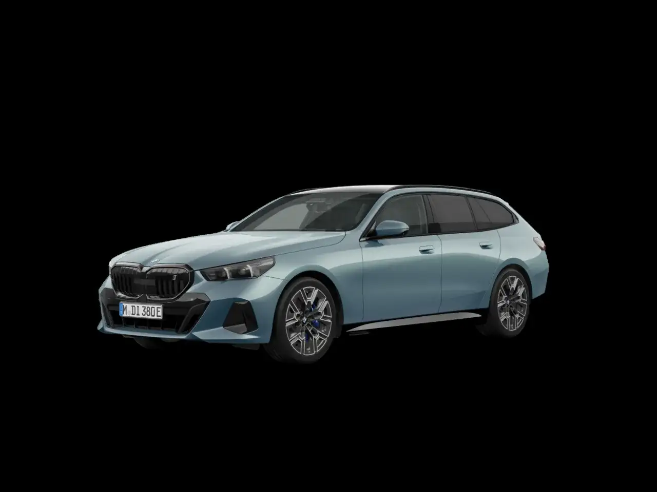 Błękitne BMW Serii 1 kombi, idealne na rodzinne wyjazdy. Sprawdź ofertę bmw w leasingu i ciesz się nowym autem!